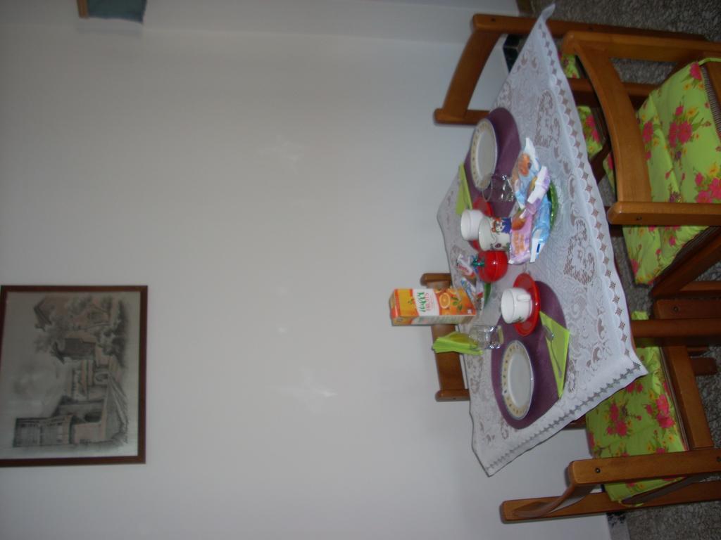 Bed And Breakfast Al Laghetto Базовицца Экстерьер фото