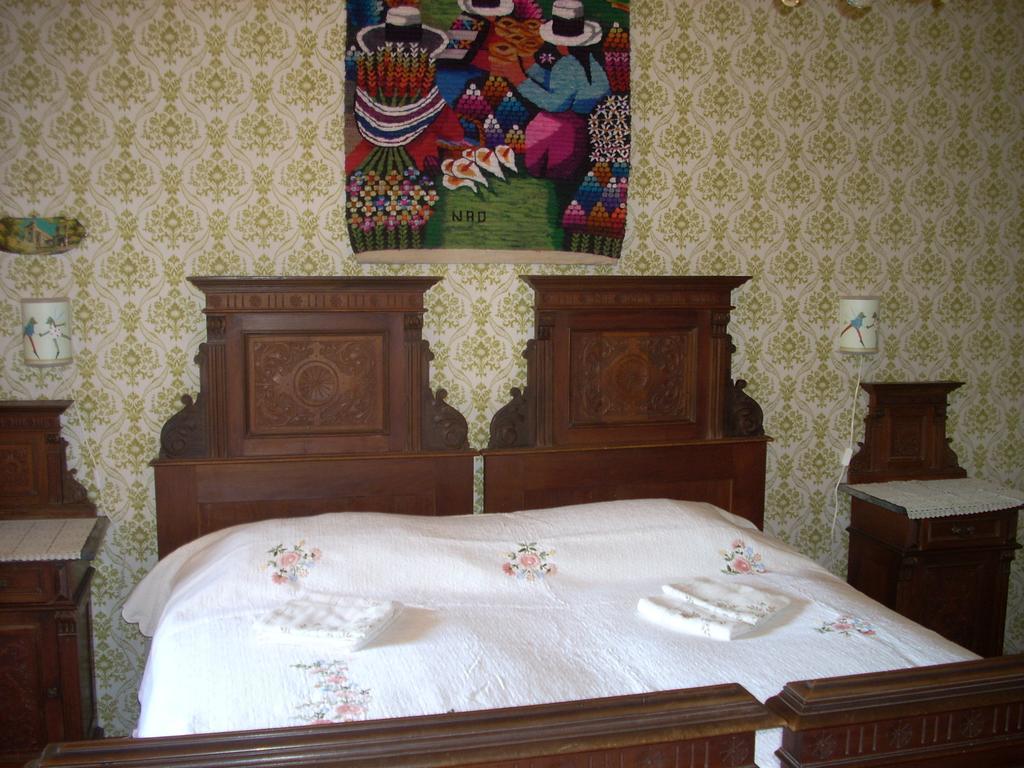 Bed And Breakfast Al Laghetto Базовицца Экстерьер фото